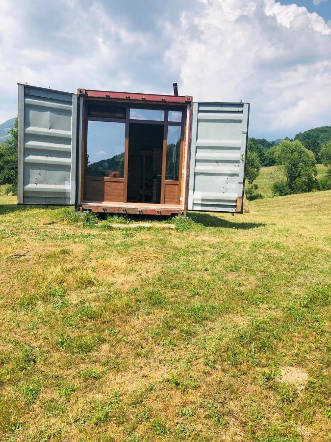Hotel La Container à Curtea de Argeş Extérieur photo